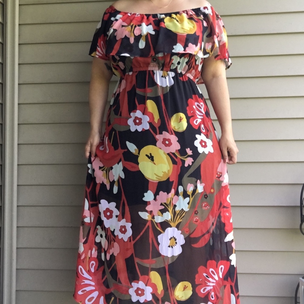 Off the shoulder floral maxi dress